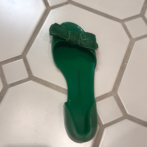 Chinese Laundry Green Bow Peep-Toe Flats - Picture 3 of 8